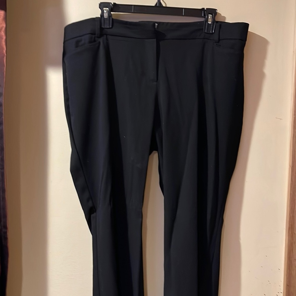 New York & Company black bootleg pants. Size 16P.